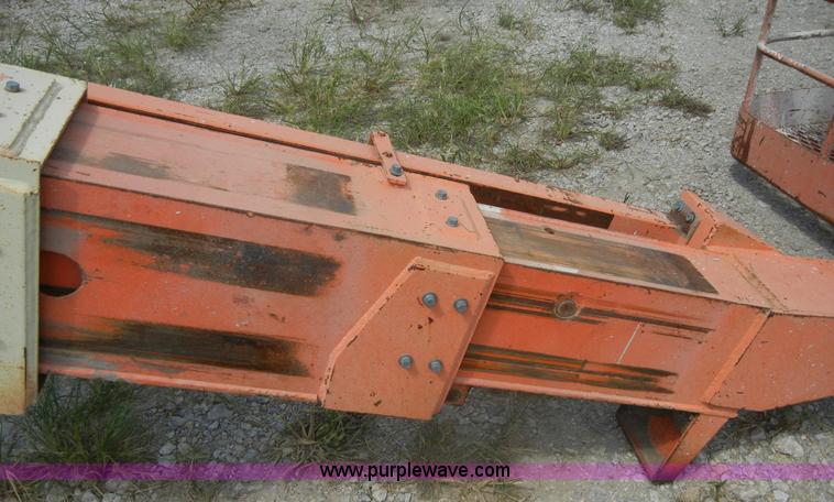 image for item D9731 JLG 1576 boom lift