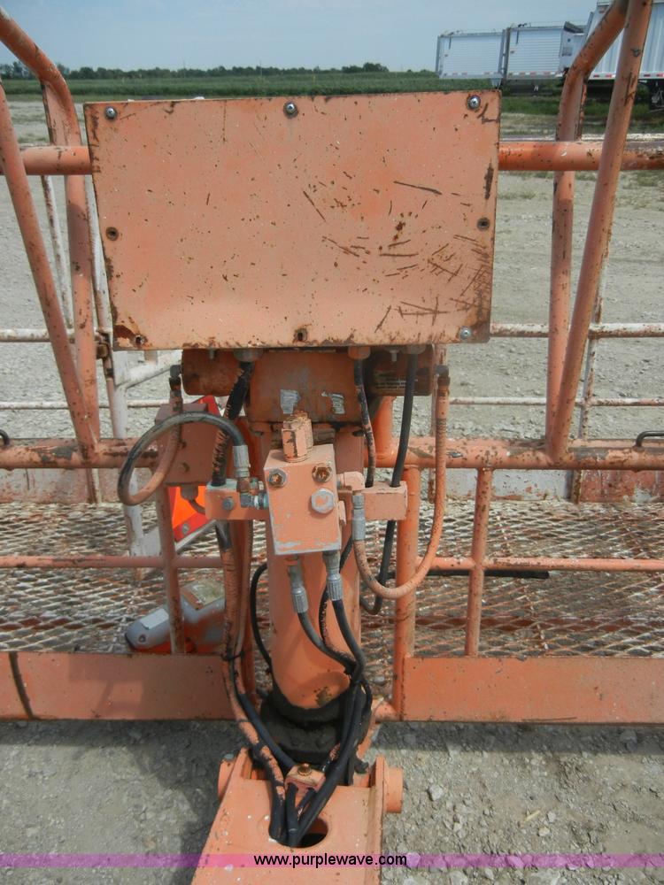 image for item D9731 JLG 1576 boom lift