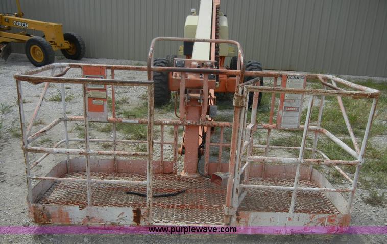 image for item D9731 JLG 1576 boom lift