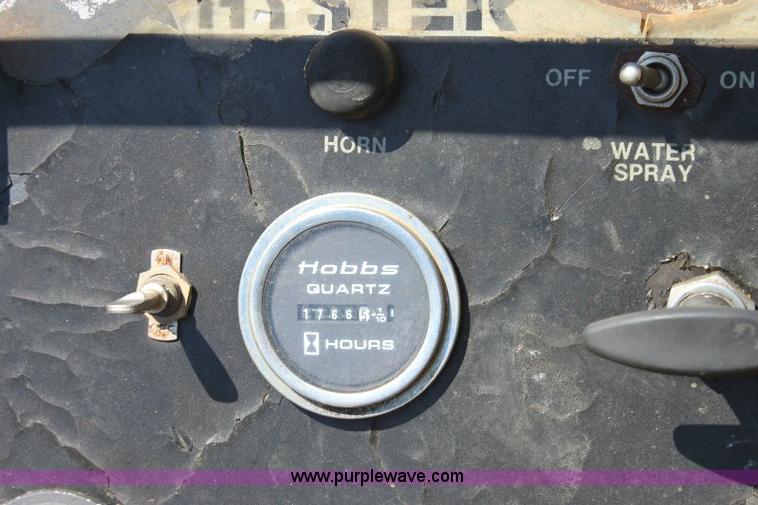 image for item F9751 Hyster C330 double drum roller