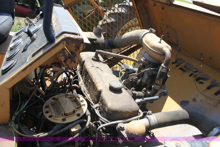 image for item F9751 Hyster C330 double drum roller