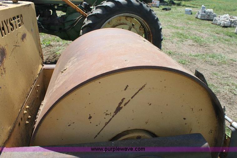 image for item F9751 Hyster C330 double drum roller