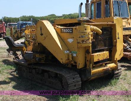 image for item F9752 Vermeer T600C trencher