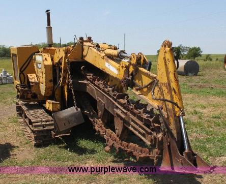 image for item F9752 Vermeer T600C trencher