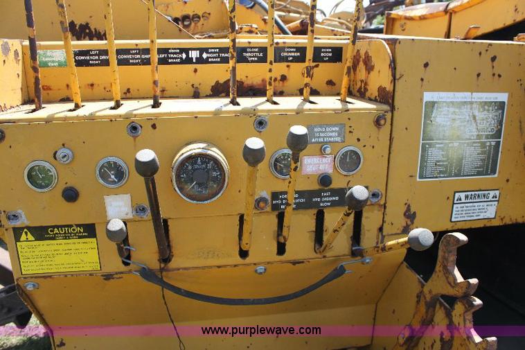 image for item F9752 Vermeer T600C trencher