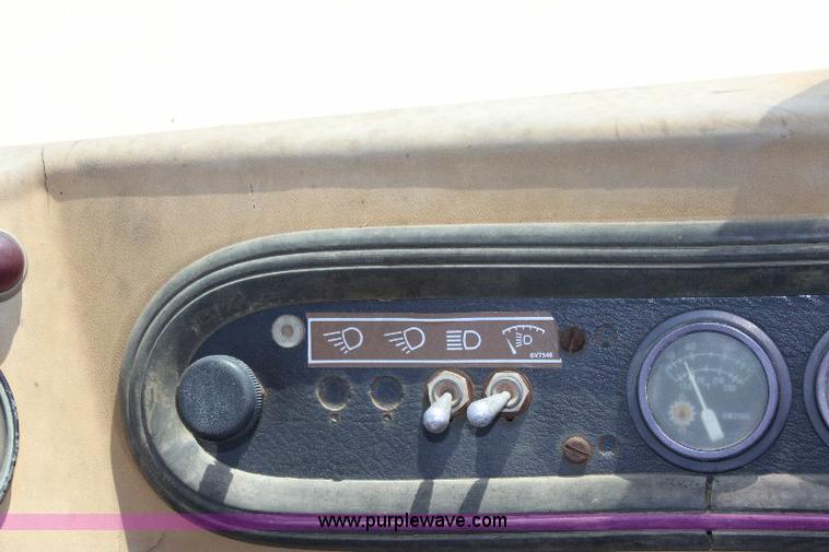 image for item F9754 Caterpillar 615 paddle scraper