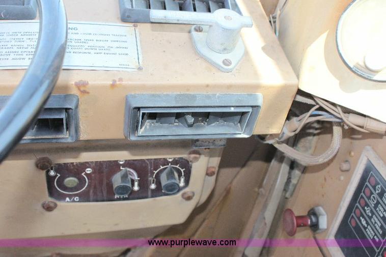 image for item F9754 Caterpillar 615 paddle scraper