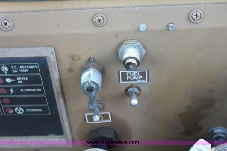 image for item F9754 Caterpillar 615 paddle scraper