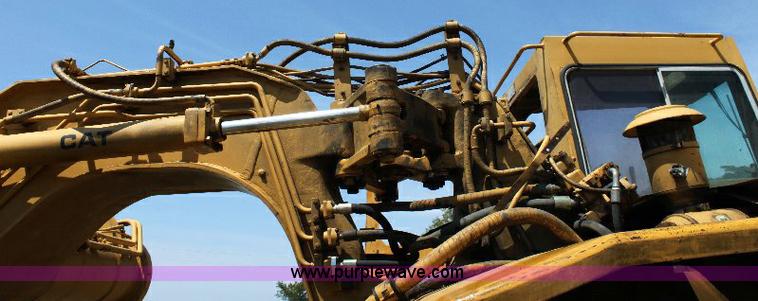 image for item F9754 Caterpillar 615 paddle scraper