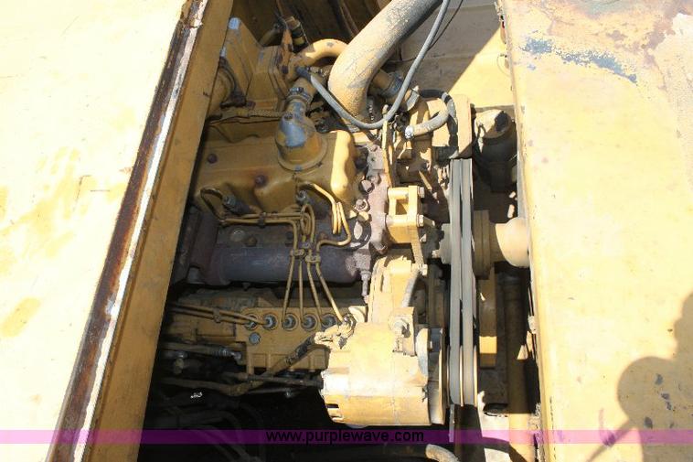 image for item F9754 Caterpillar 615 paddle scraper