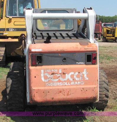 image for item F9755 Bobcat 873 skid steer