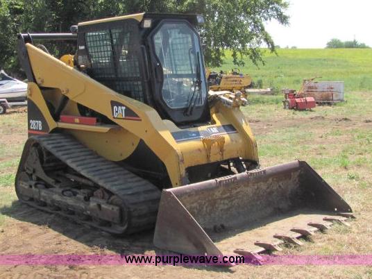 image for item F9756 Caterpillar 287B High Flow XPS skid steer