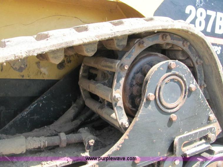 image for item F9756 Caterpillar 287B High Flow XPS skid steer