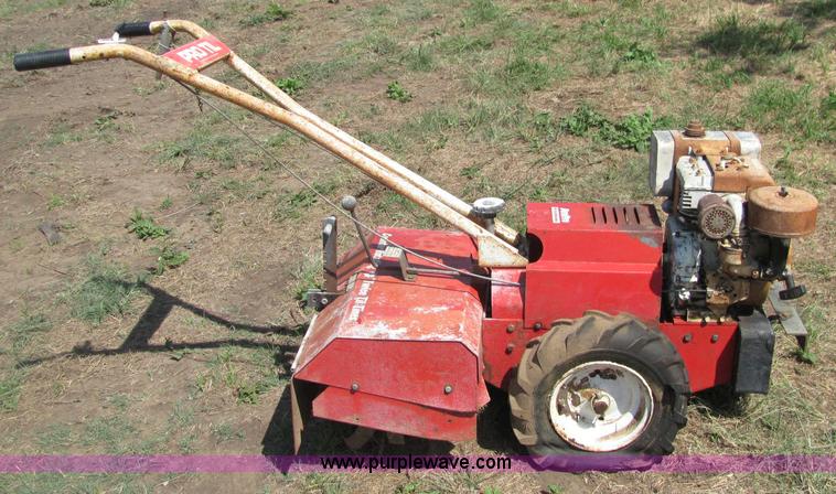 image for item F9762 Cement mixer