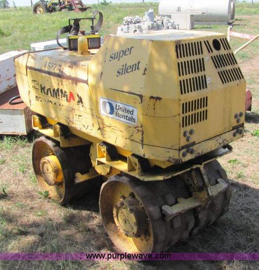 image for item F9763 Multiquip Rammax R33/24 HHMR vibratory compactor