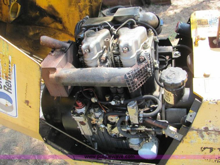 image for item F9763 Multiquip Rammax R33/24 HHMR vibratory compactor