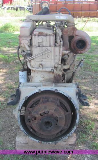 image for item F9769 Cummins big cam 350 HP diesel engine