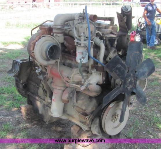 image for item F9769 Cummins big cam 350 HP diesel engine