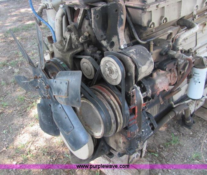 image for item F9769 Cummins big cam 350 HP diesel engine