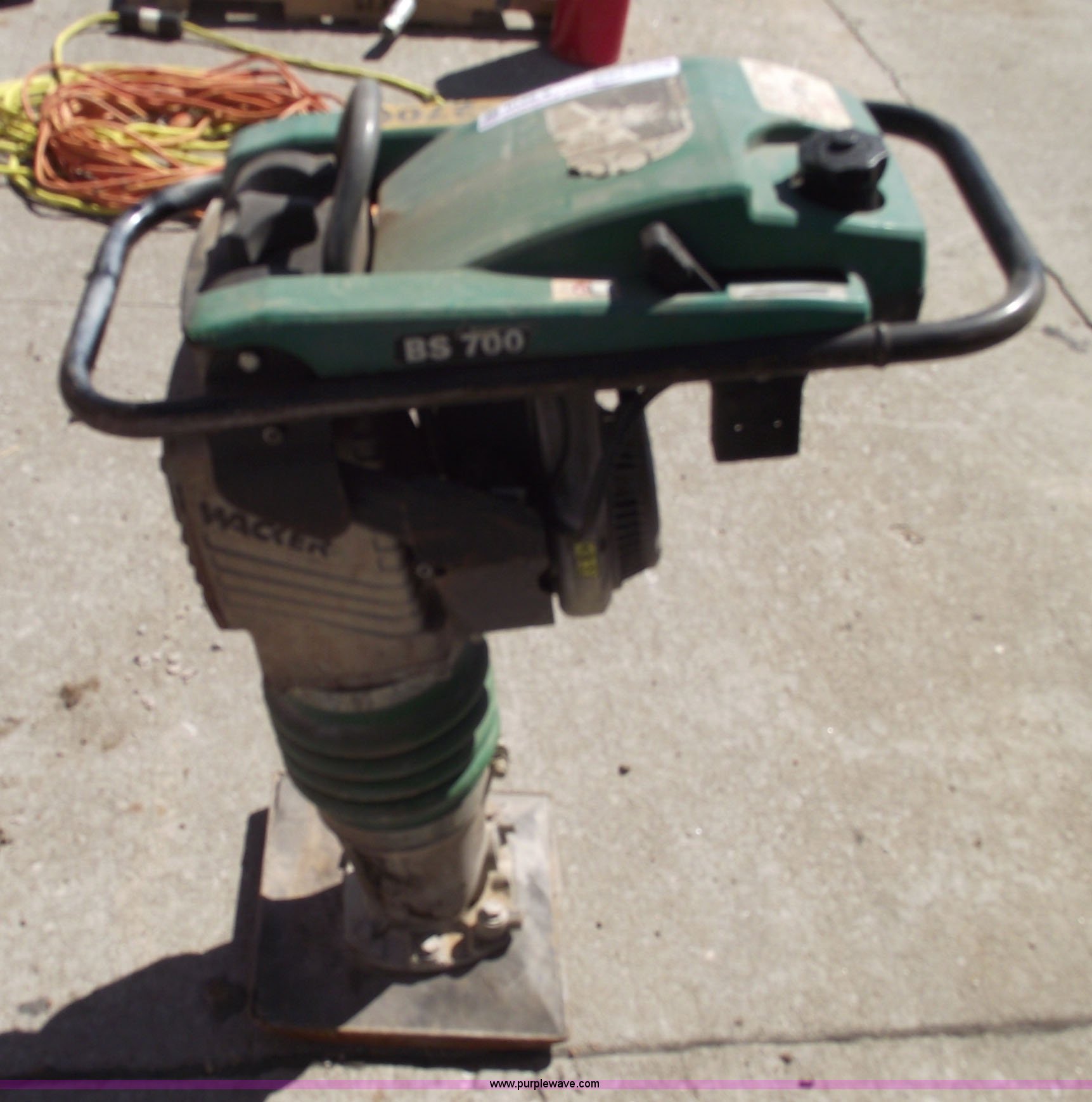 Wacker BS700 jumping jack in Columbia, MO | Item A9410 sold | Purple Wave