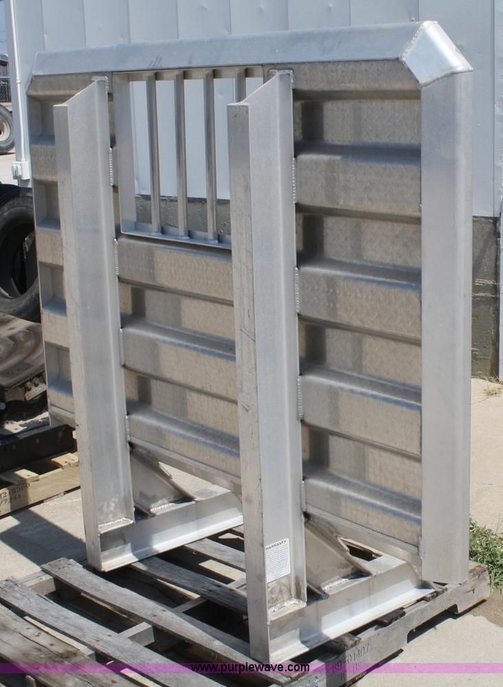 image for item A2217 Aluminum headache rack