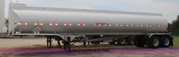image for item A2717 1986 VIM tanker trailer