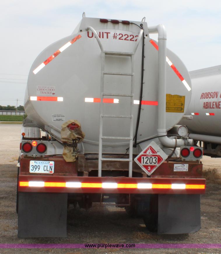 image for item A2717 1986 VIM tanker trailer