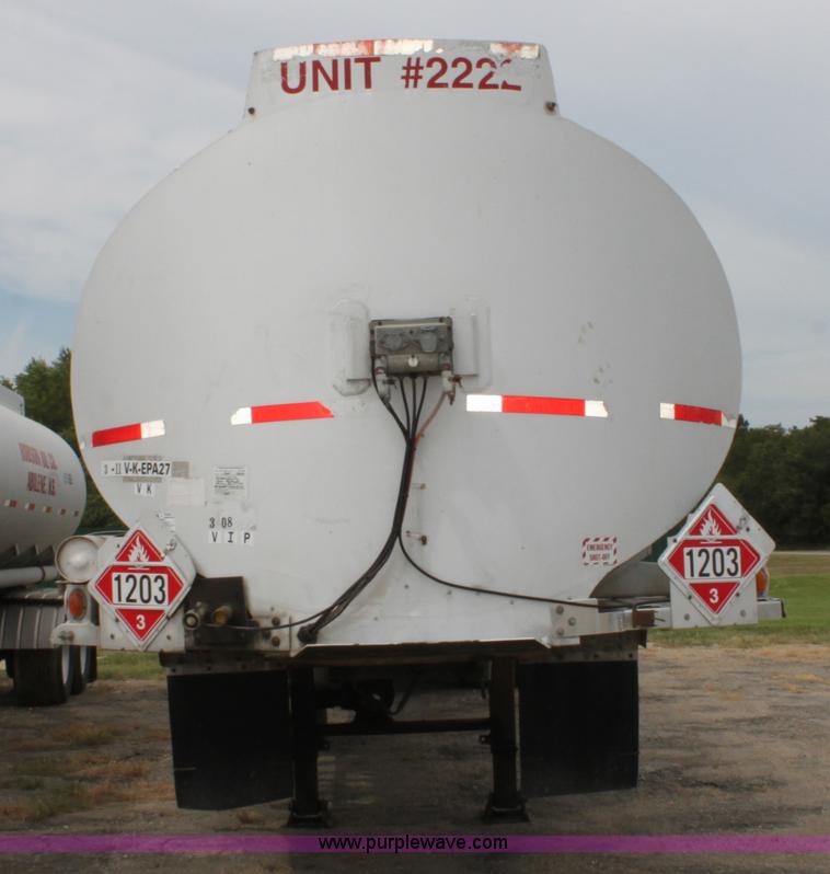 image for item A2717 1986 VIM tanker trailer