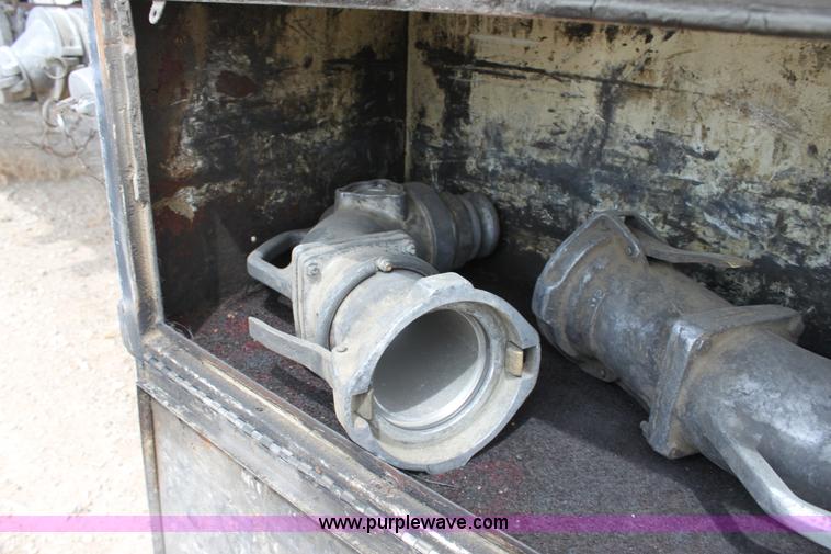 image for item A2718 1979 Pullman Trailmobile tanker trailer