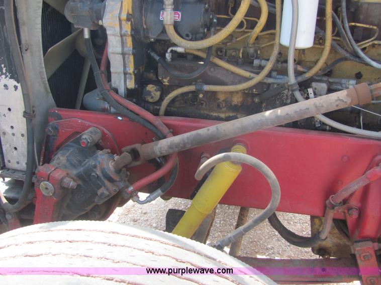 image for item A3535 1990 Peterbilt 379 semi truck