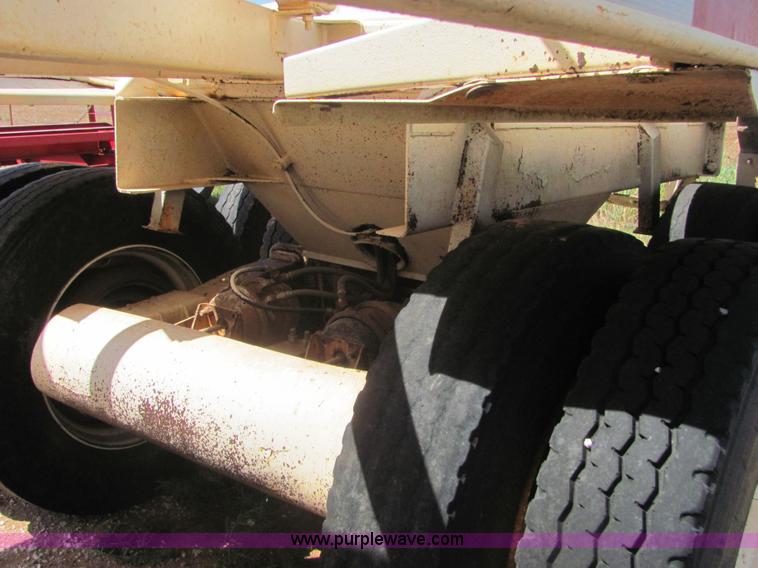 image for item A3568 1990 Ranco belly dump trailer