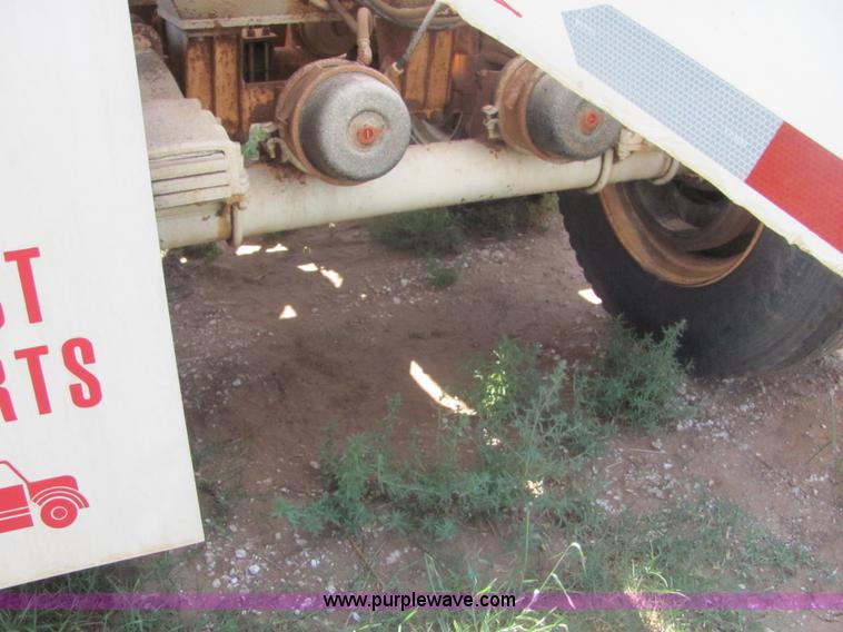 image for item A3568 1990 Ranco belly dump trailer