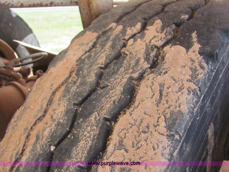 image for item A3568 1990 Ranco belly dump trailer