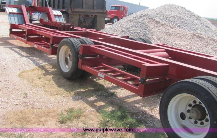 image for item A3570 2005 shop built expandable combine trailer