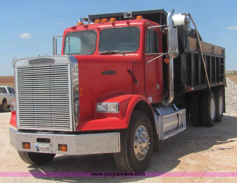 image for item A3571 1988 Freightliner FC60 dump truck