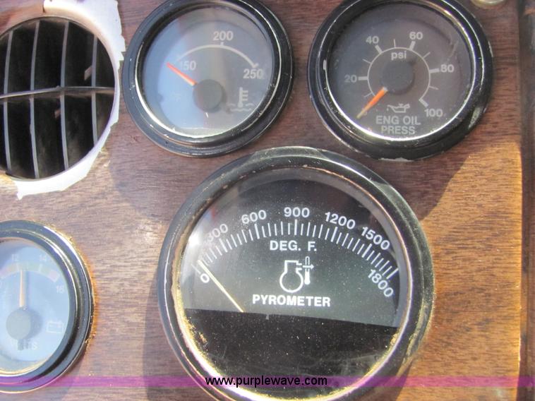 image for item A3571 1988 Freightliner FC60 dump truck