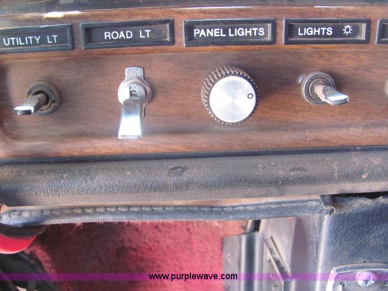 image for item A3571 1988 Freightliner FC60 dump truck