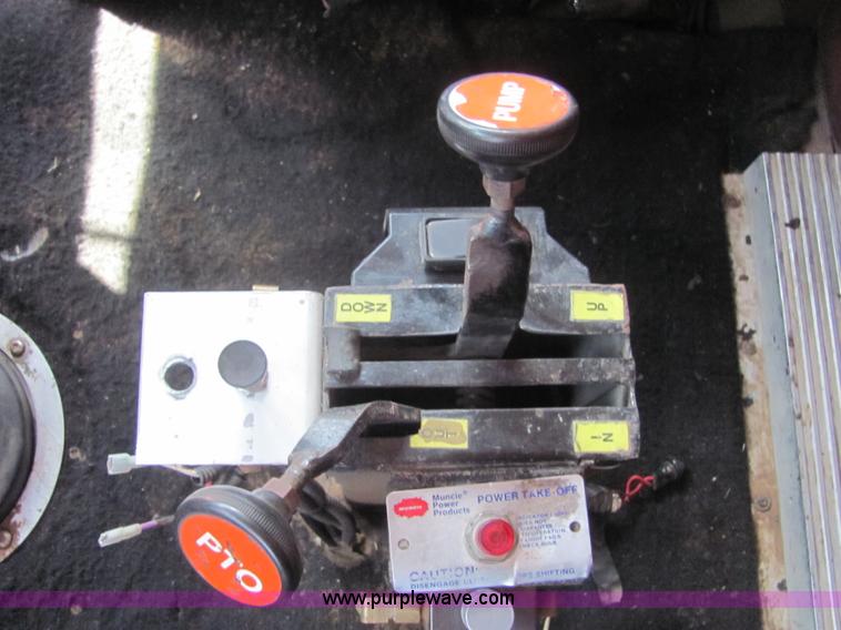 image for item A3571 1988 Freightliner FC60 dump truck