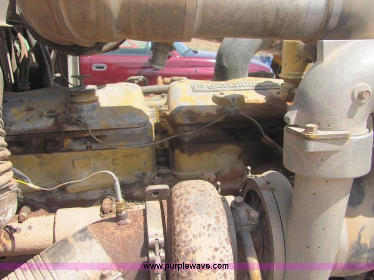 image for item A3571 1988 Freightliner FC60 dump truck