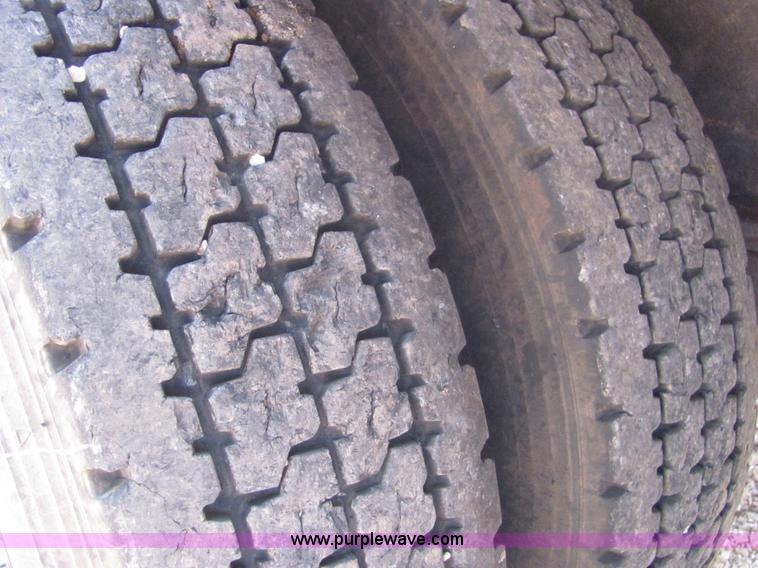 image for item A3571 1988 Freightliner FC60 dump truck