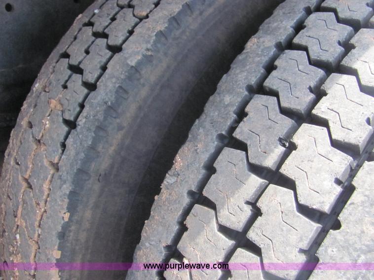 image for item A3571 1988 Freightliner FC60 dump truck