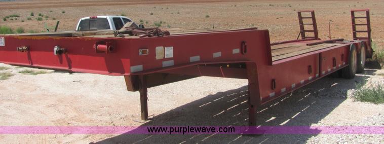 image for item A3572 1975 Load King 35 ton flatbed trailer