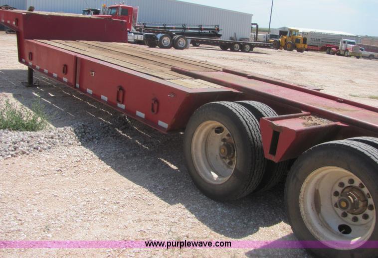 image for item A3572 1975 Load King 35 ton flatbed trailer