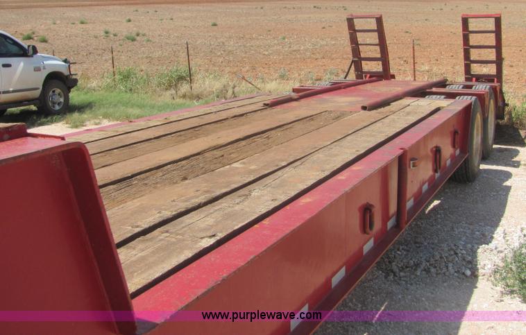 image for item A3572 1975 Load King 35 ton flatbed trailer