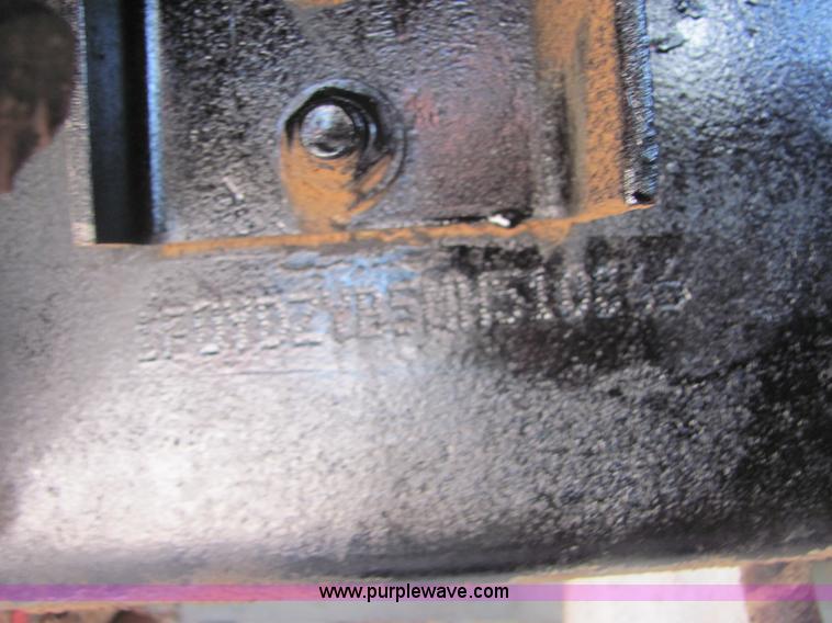 image for item A3573 1991 Freightliner FLD120 semi truck