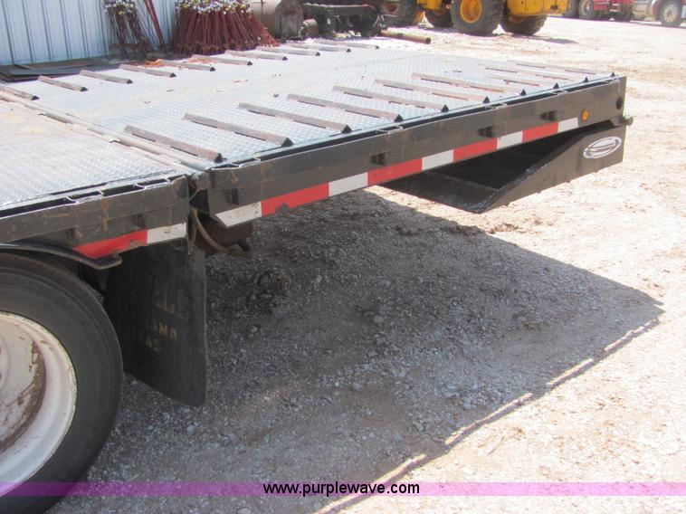 image for item A3574 1999 Ledwell hydraulic tail equipment trailer