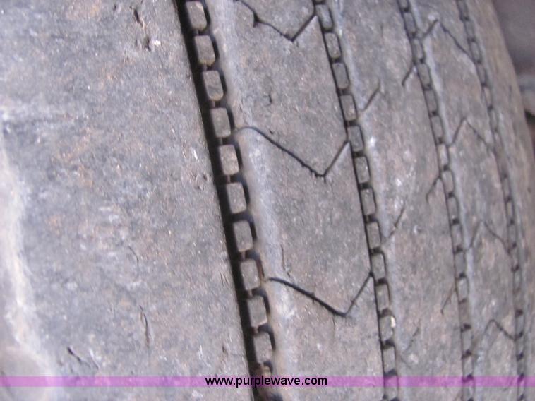 image for item A3574 1999 Ledwell hydraulic tail equipment trailer