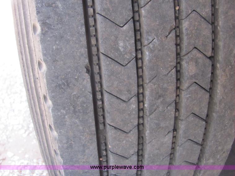 image for item A3574 1999 Ledwell hydraulic tail equipment trailer