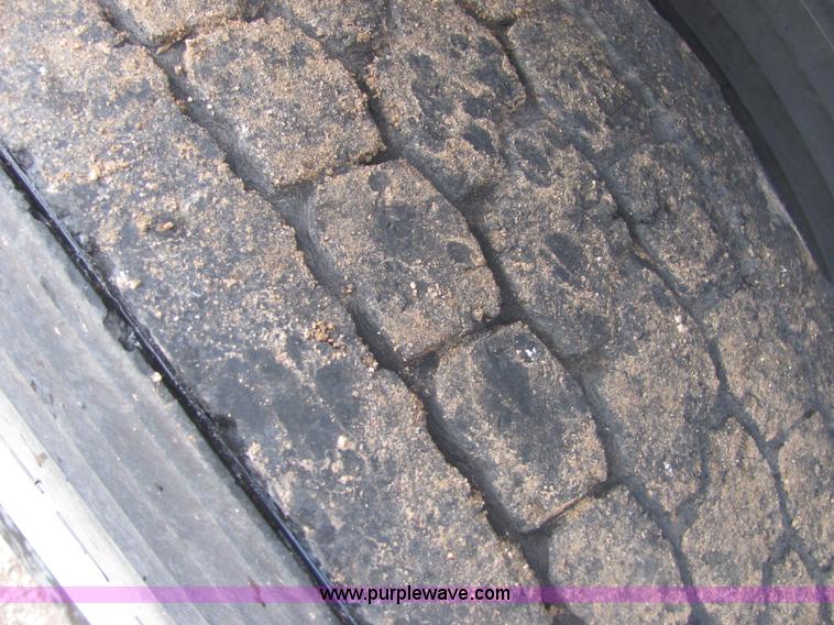 image for item A3578 1994 Wilson 42' aluminum double hopper grain trailer