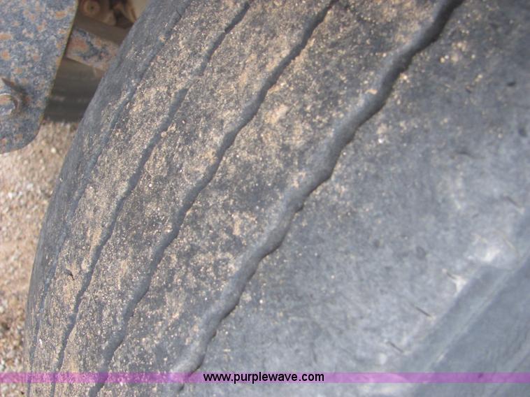 image for item A3578 1994 Wilson 42' aluminum double hopper grain trailer